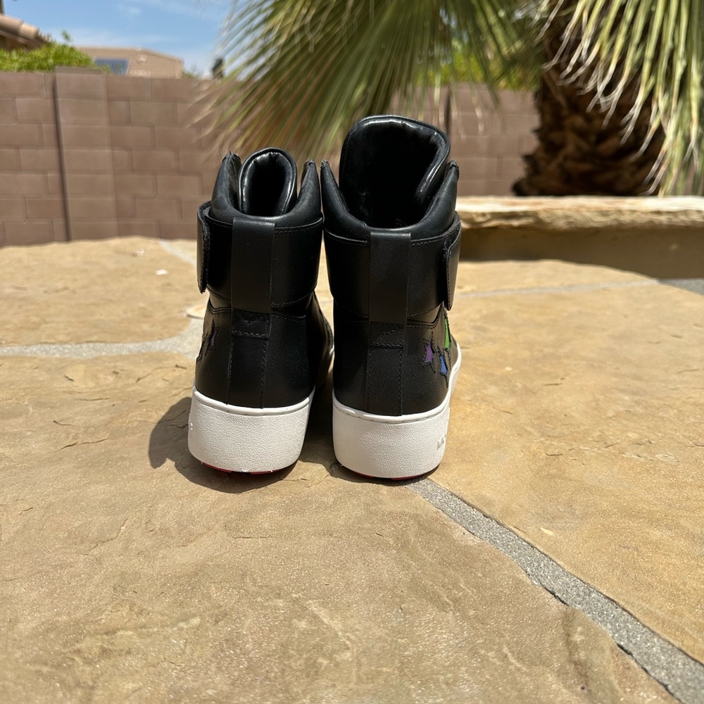 NWOB Michael Kors women’s size 8.5 high tops. - Picture 5 of 6